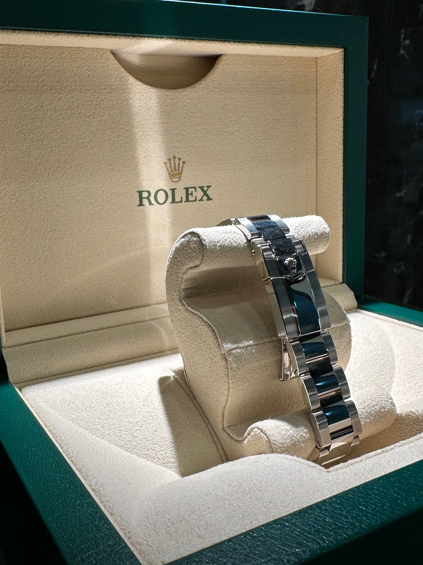 πππππ ππ¨π¬π¦π¨π π«ππ©π‘ πππ²ππ¨π§π 116520