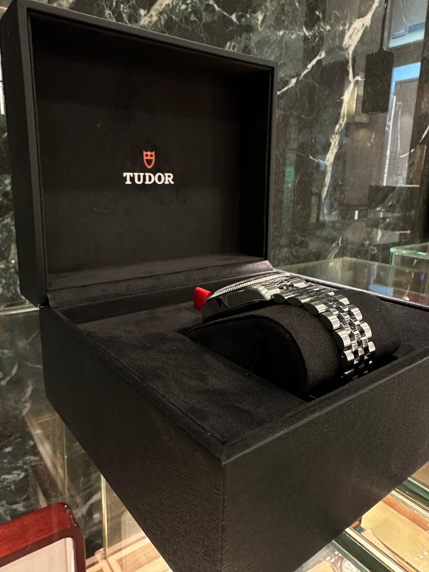 TUDOR M7941A1A0RU-0003 BLACK BAY, 41 mm