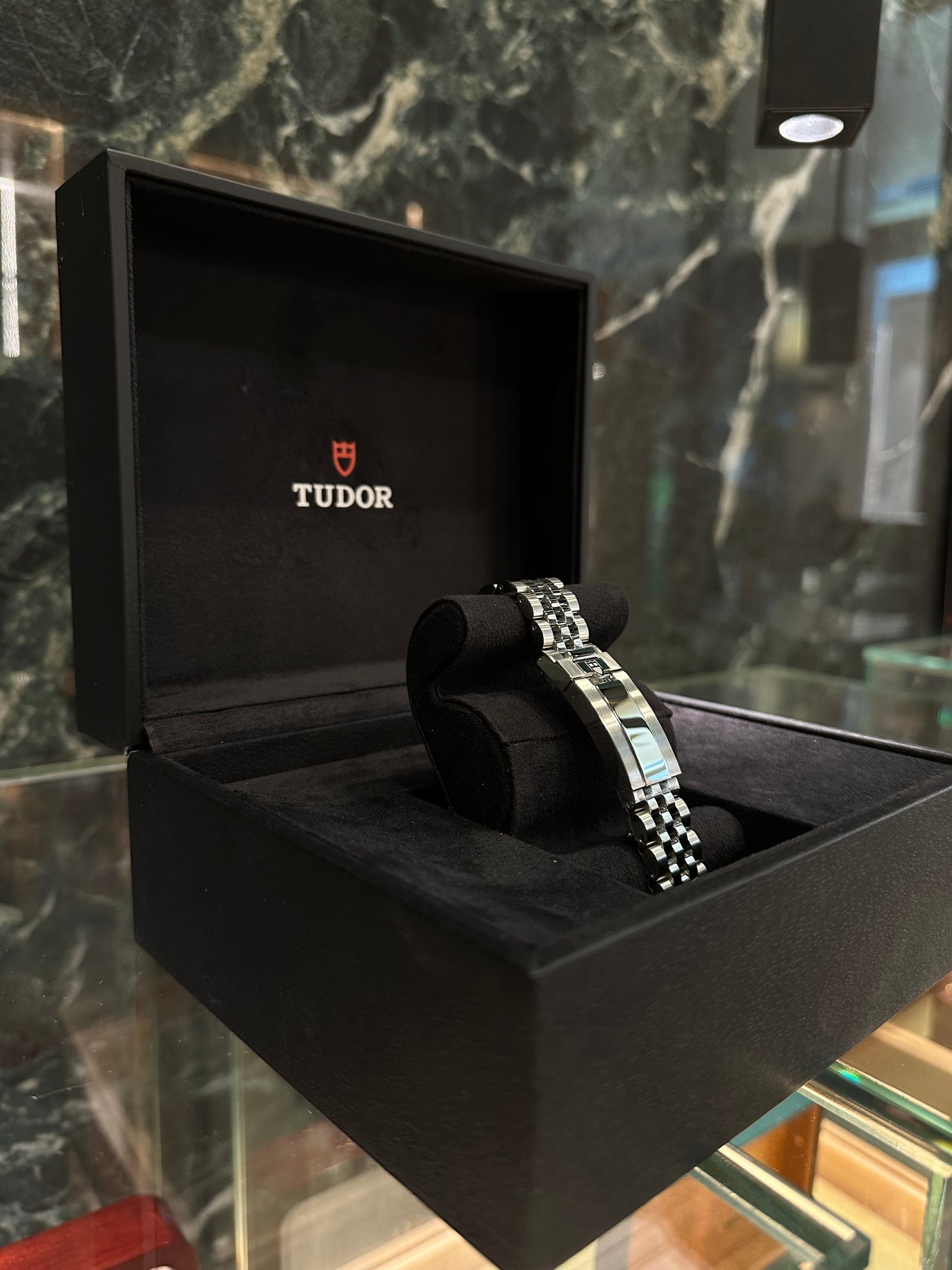 TUDOR M7941A1A0RU-0003 BLACK BAY, 41 mm