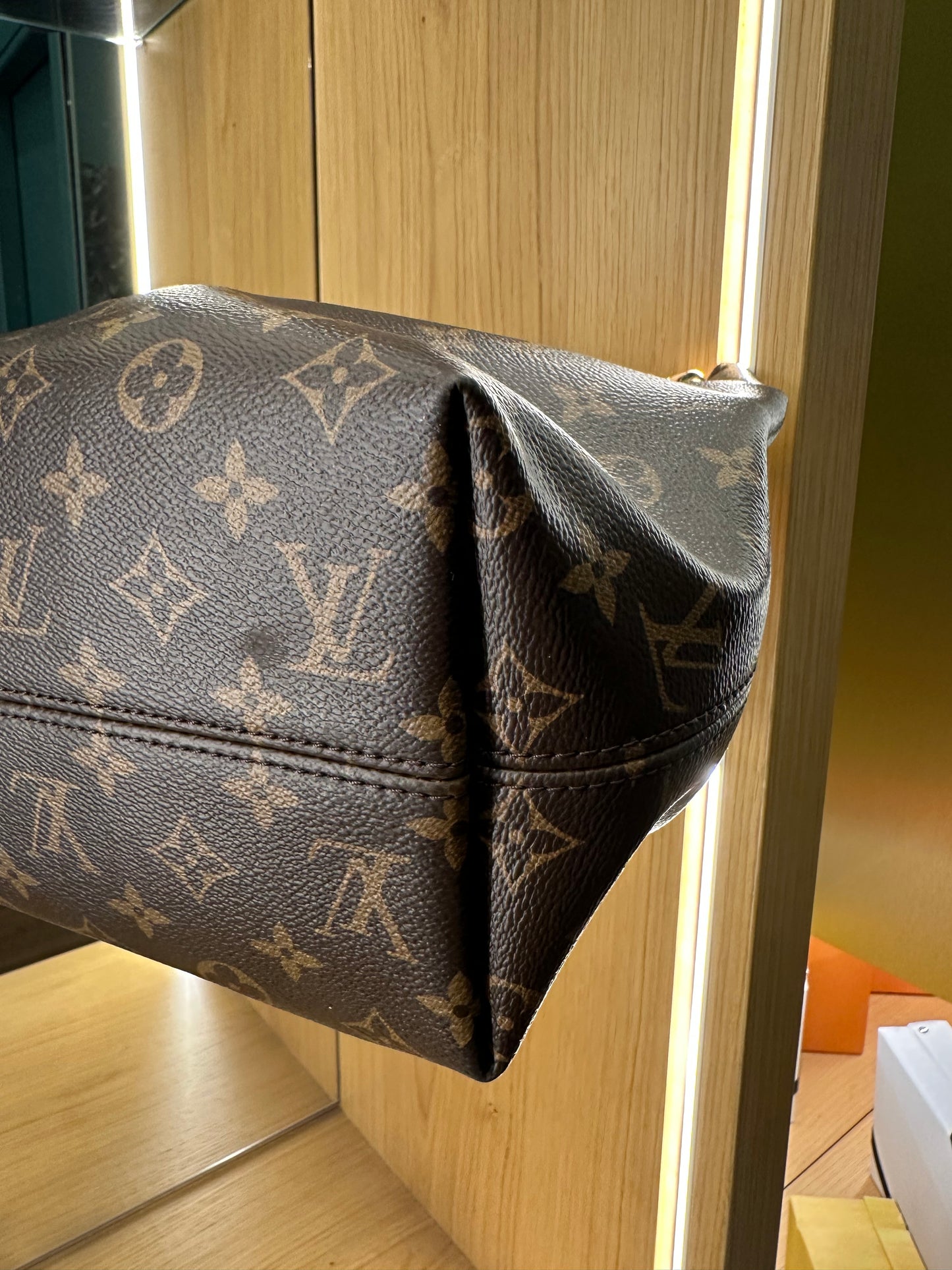 BORSA LOUIS VUITTON Graceful MM