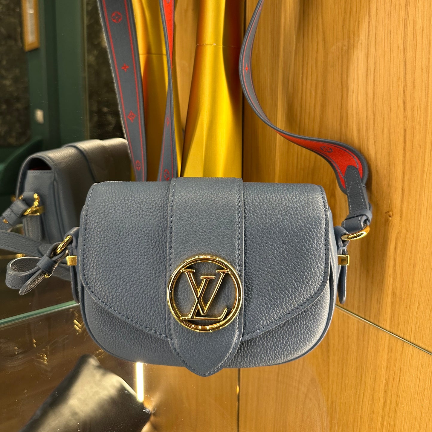 BORSA LOUIS VUITTON PONT 9 PELLE