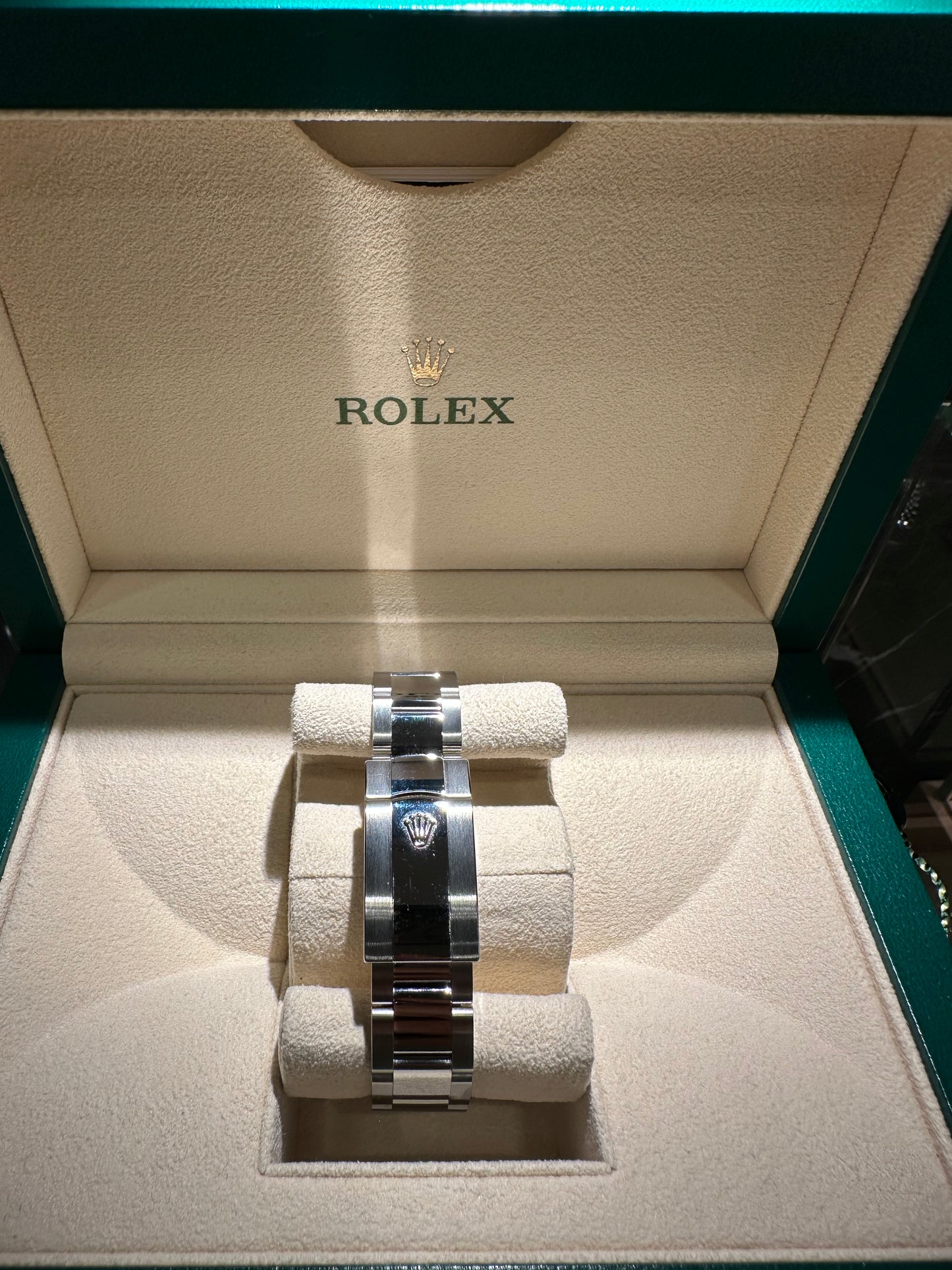 ๐๐๐๐๐ ๐๐๐ญ๐๐ฃ๐ฎ๐ฌ๐ญ ๐๐ 126234 Wimbledon