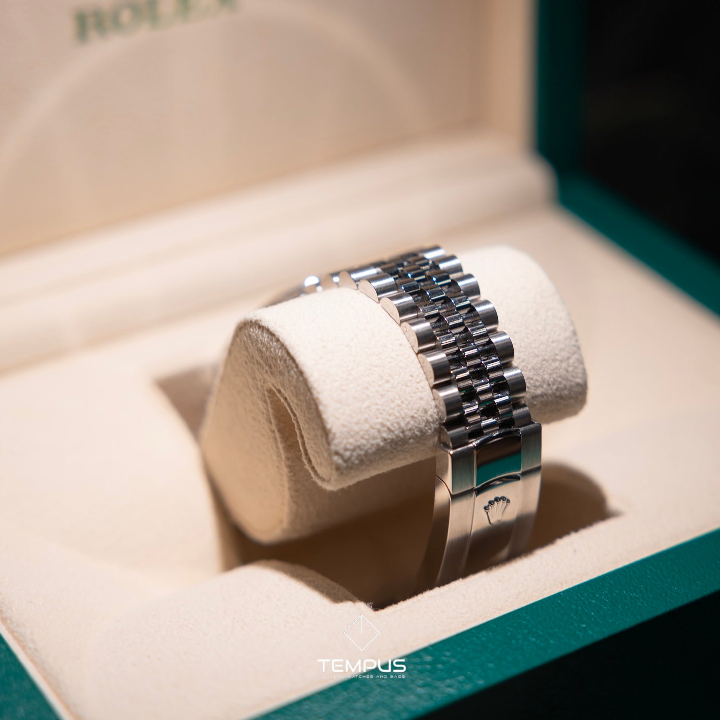 ๐๐๐๐๐ ๐๐๐ญ๐๐ฃ๐ฎ๐ฌ๐ญ ๐๐ 126300