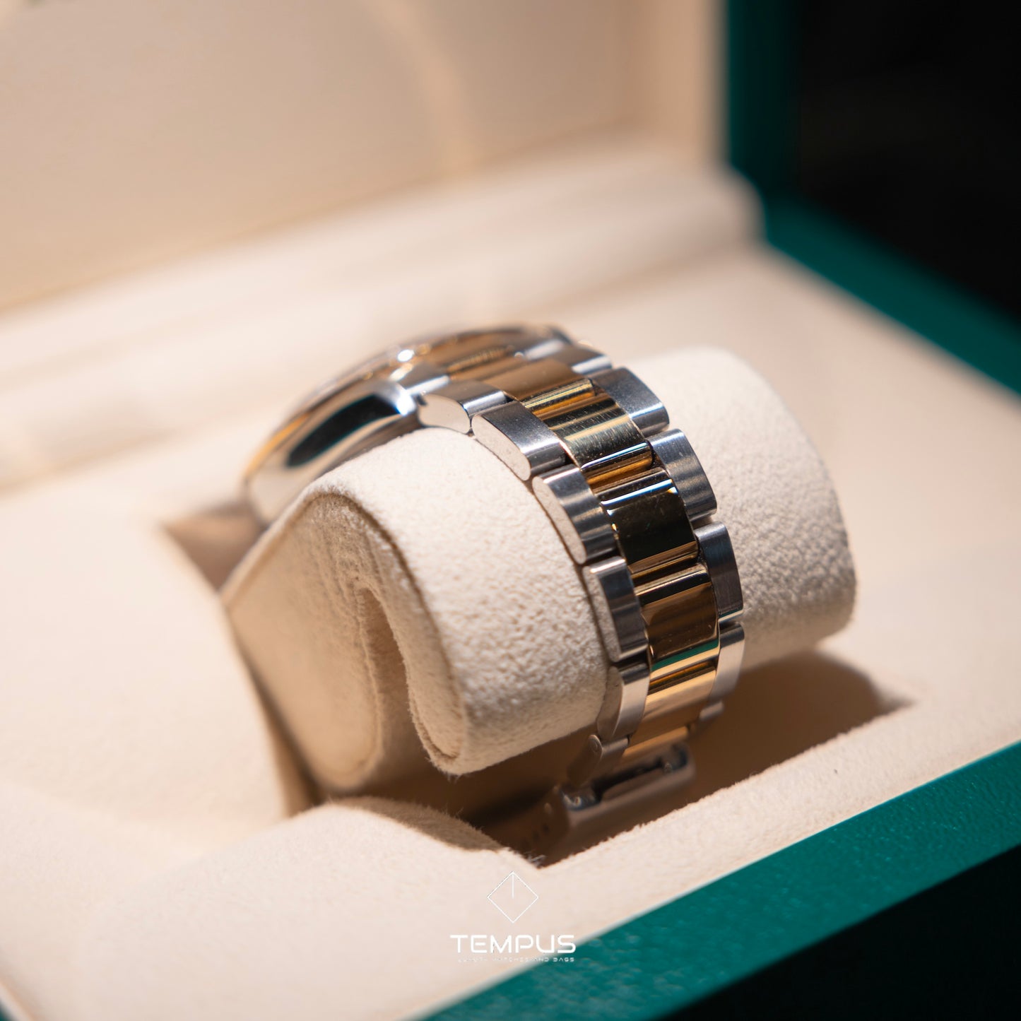 πππππ ππ¨π¬π¦π¨π π«ππ©π‘ πππ²ππ¨π§π 16523