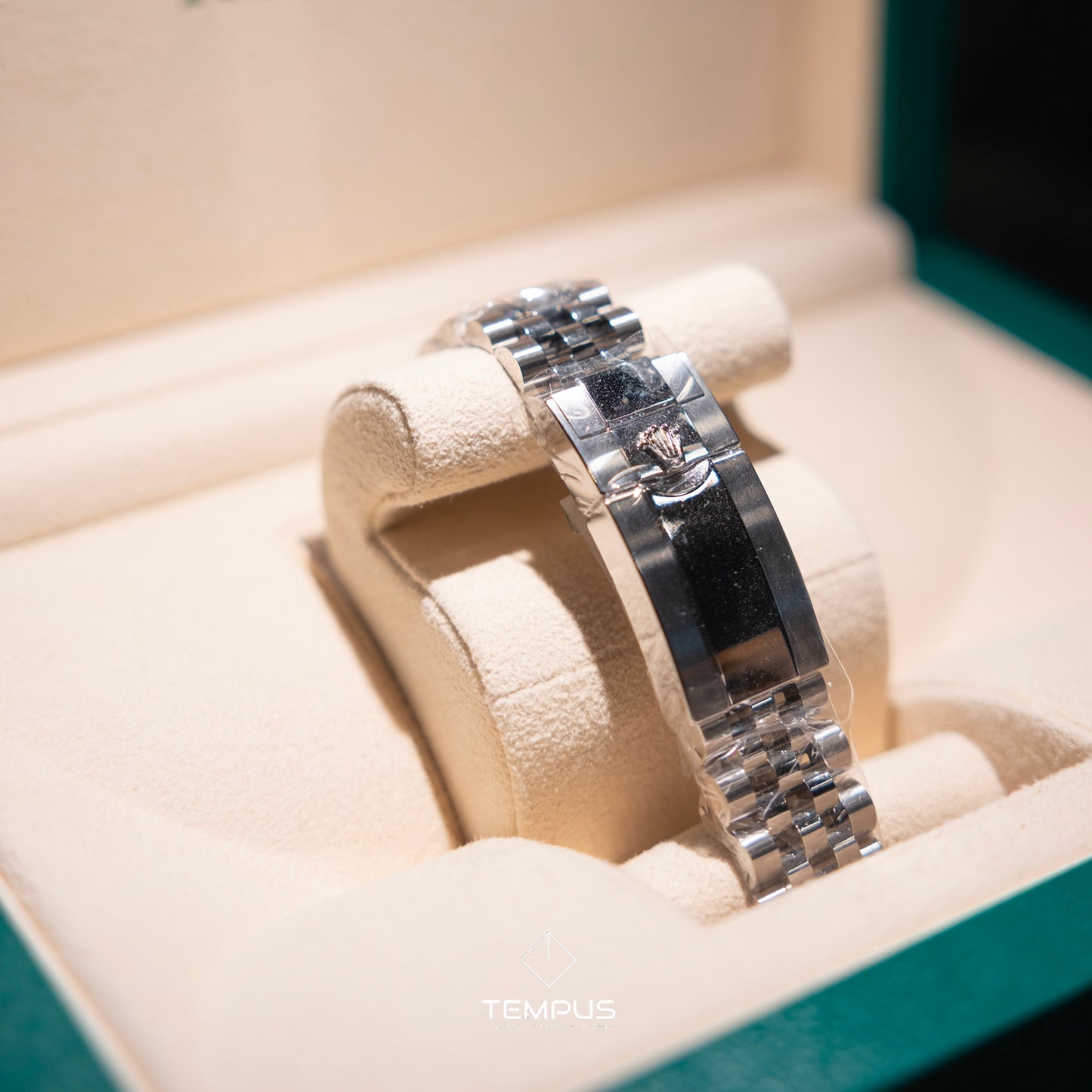 πππππ πππ-πππ¬πππ« ππ (BATGIRL)