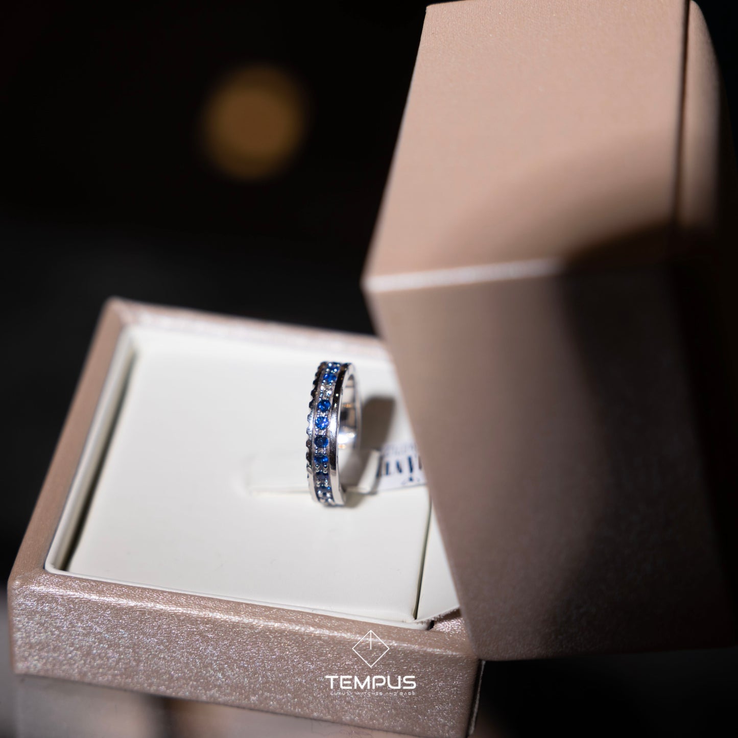 ANELLO DIAMANTIA 3 ZAFFIRI E DIAMANTI NATURALI (MOD.BATMAN)