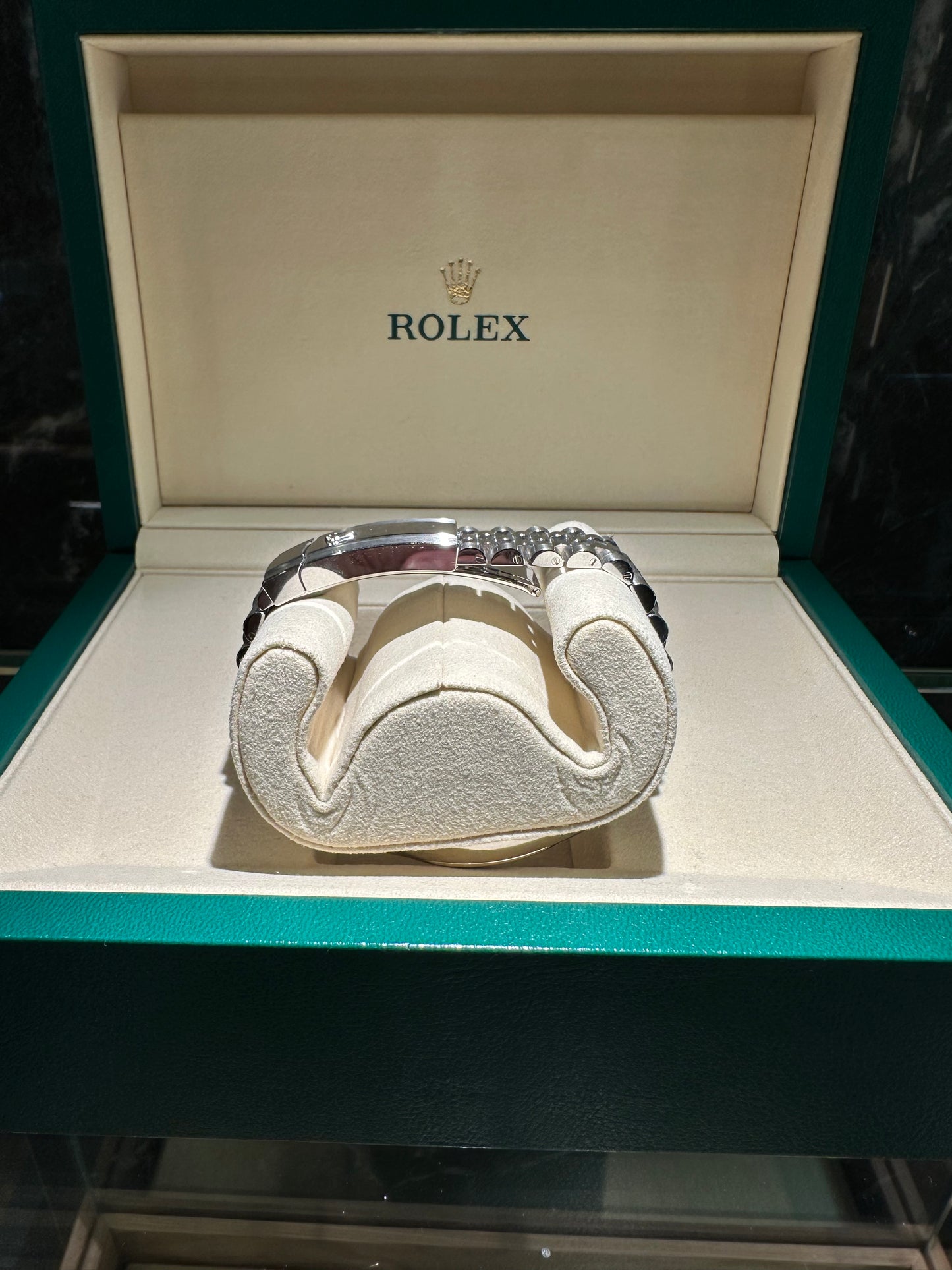 ROLEX DATEJUST 41mm REF. 126300 VERDE MENTA JUBILEE  NUOVO
