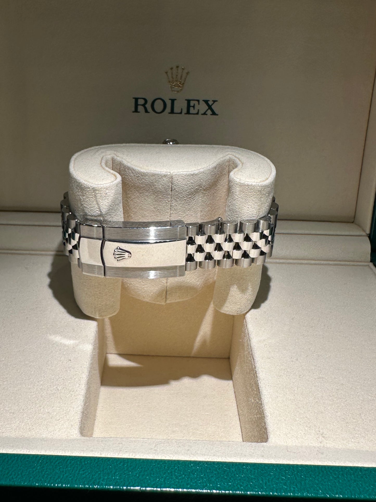 ROLEX DATEJUST 41mm REF. 126300 VERDE MENTA JUBILEE  NUOVO