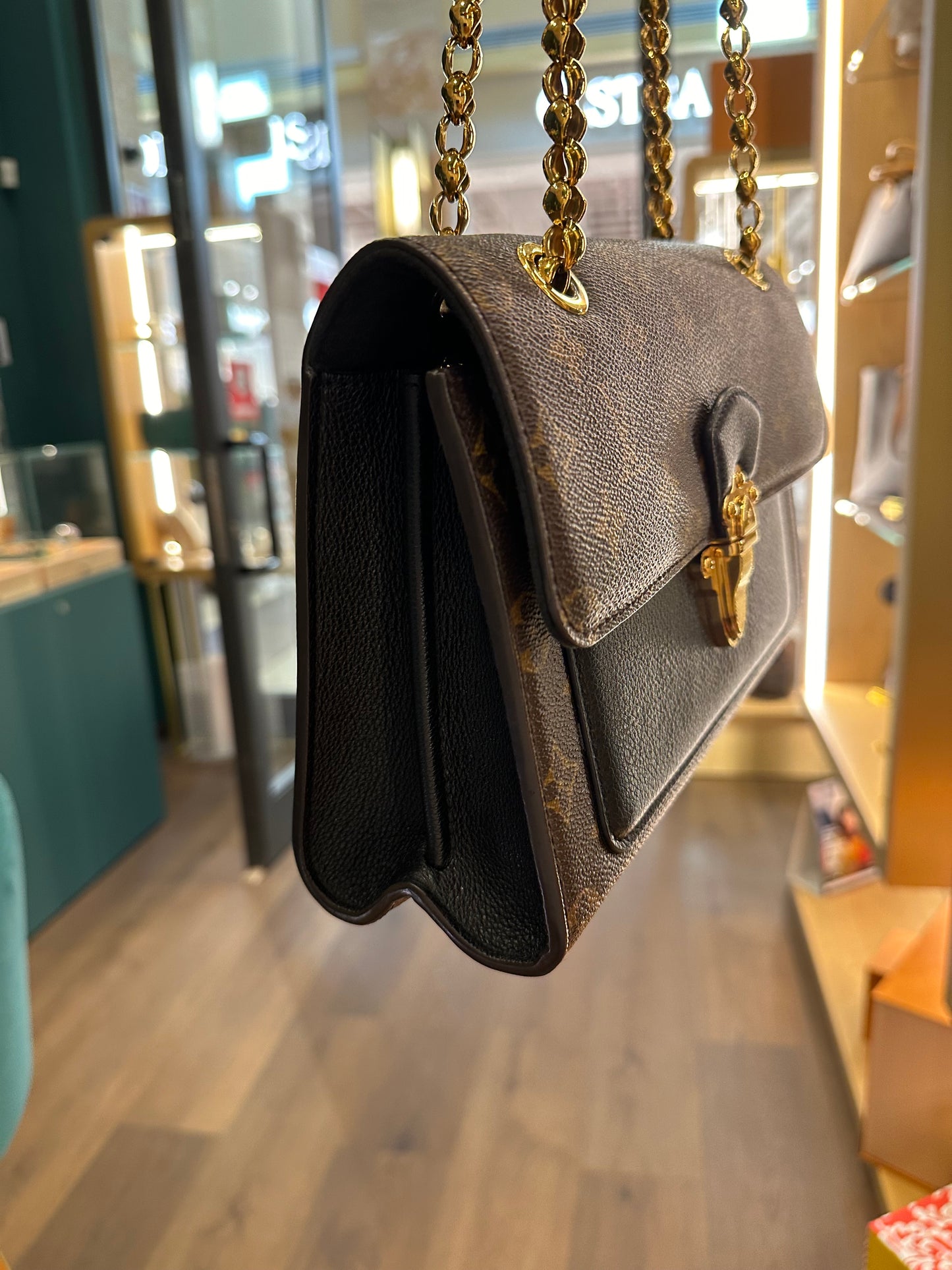 Louis Vuitton Borsa Victoire