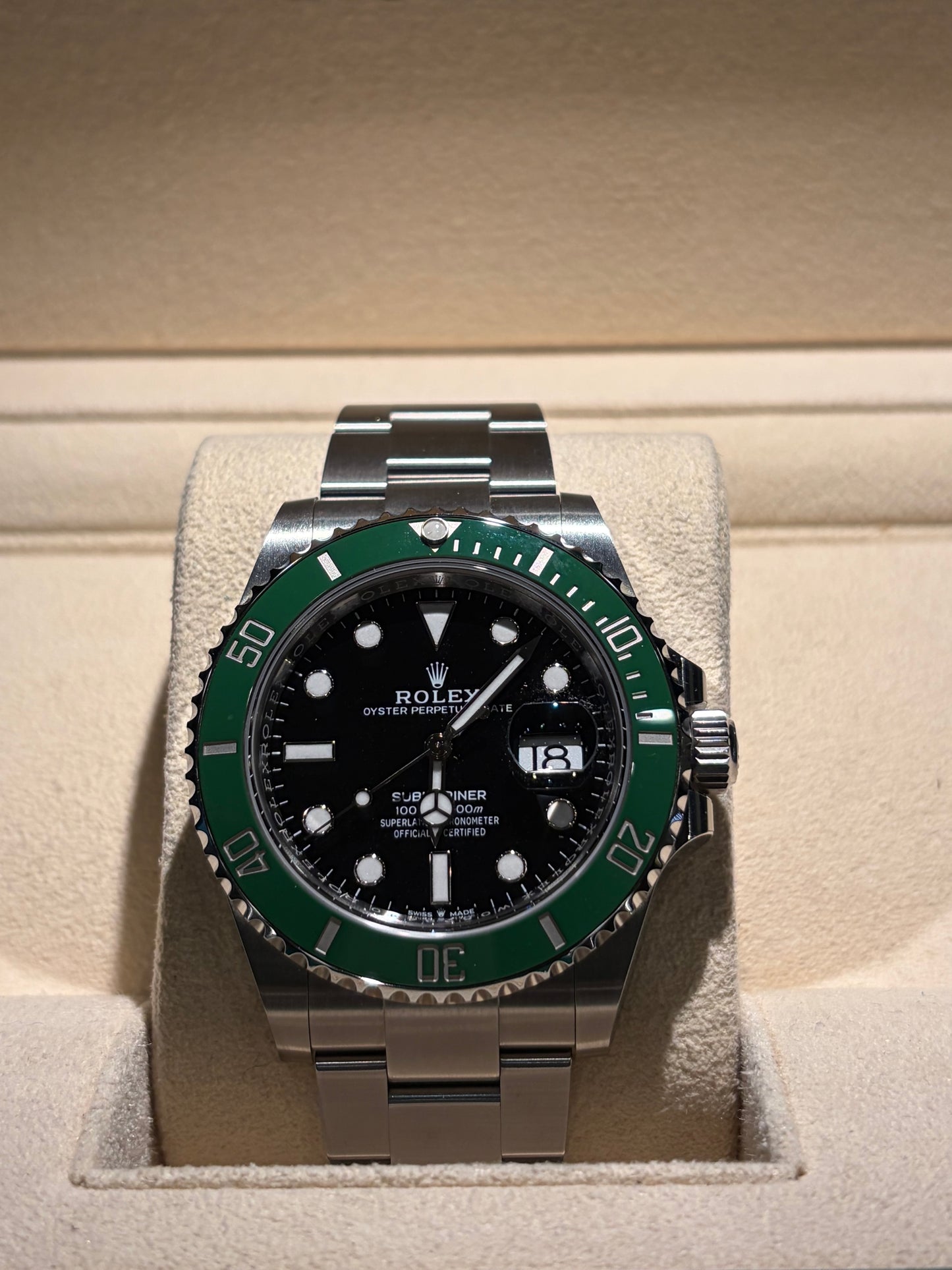 R𝐎𝐋𝐄𝐗 𝐒𝐮𝐛𝐦𝐚𝐫𝐢𝐧𝐞𝐫 𝐃𝐀𝐓𝐄 126610LV (Starbucks)