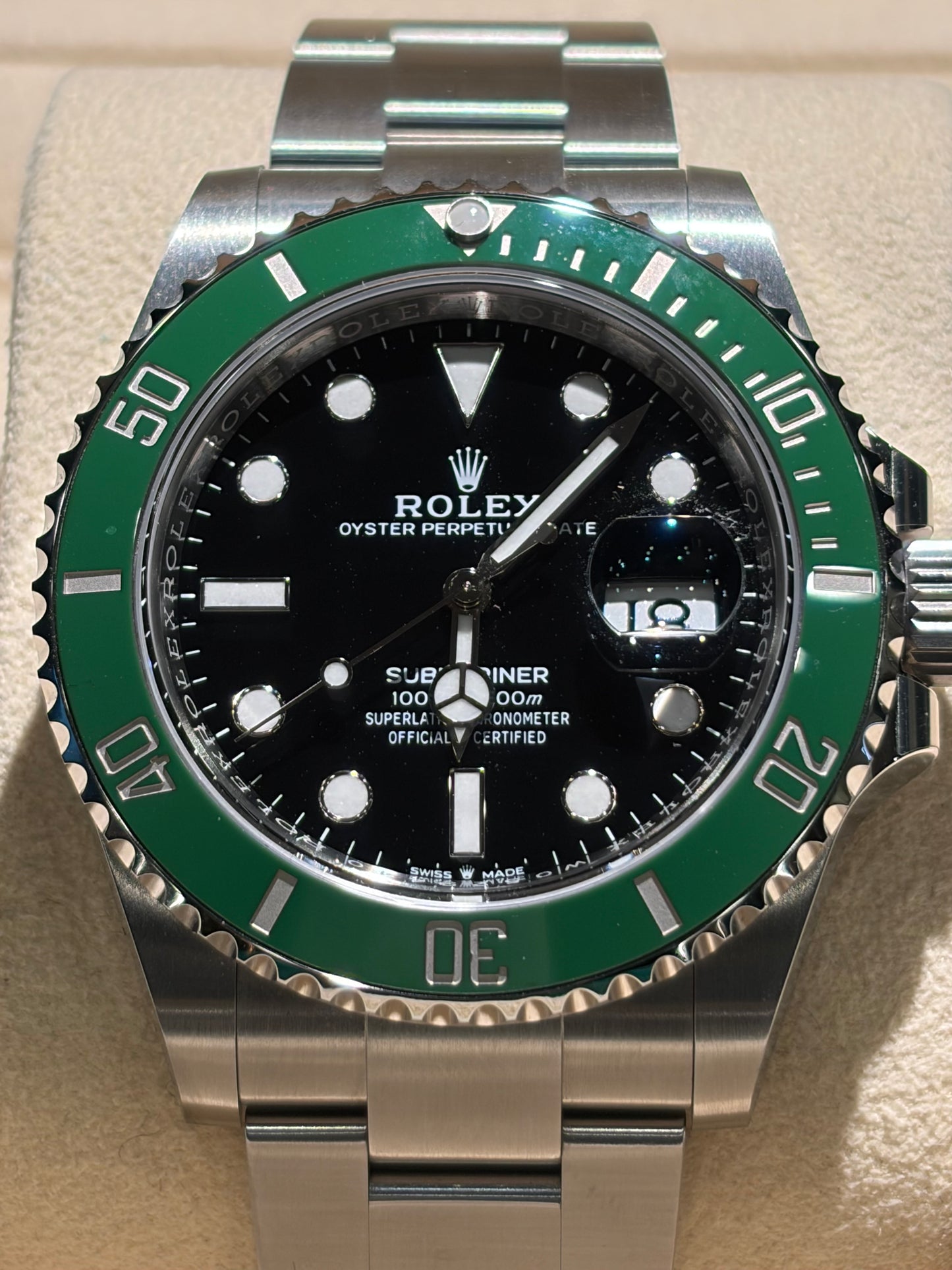 R𝐎𝐋𝐄𝐗 𝐒𝐮𝐛𝐦𝐚𝐫𝐢𝐧𝐞𝐫 𝐃𝐀𝐓𝐄 126610LV (Starbucks)