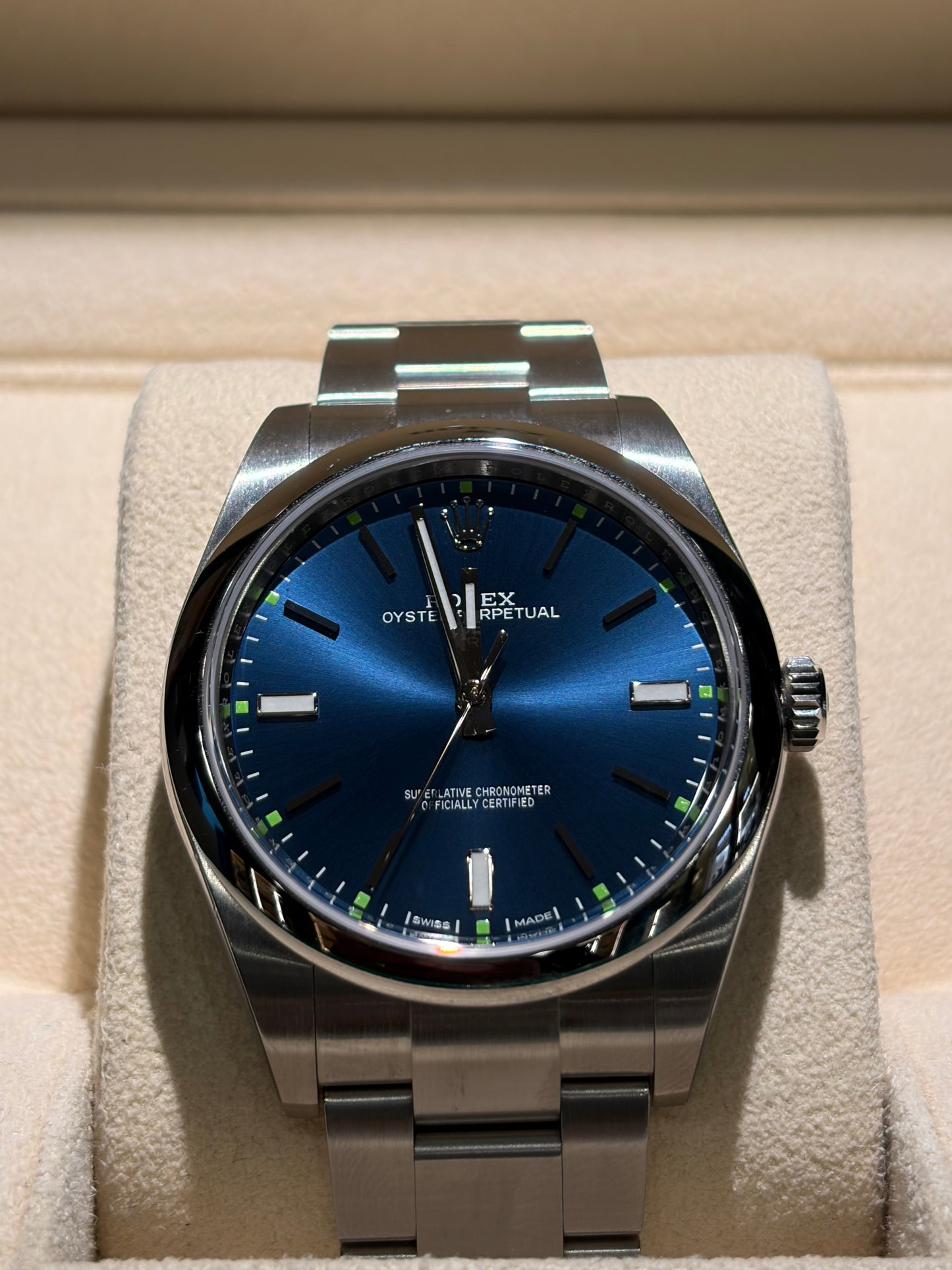 ROLEX OYSTER PERPETUAL BLU' DIAL 39mm NUOVO PELLICOLATO
