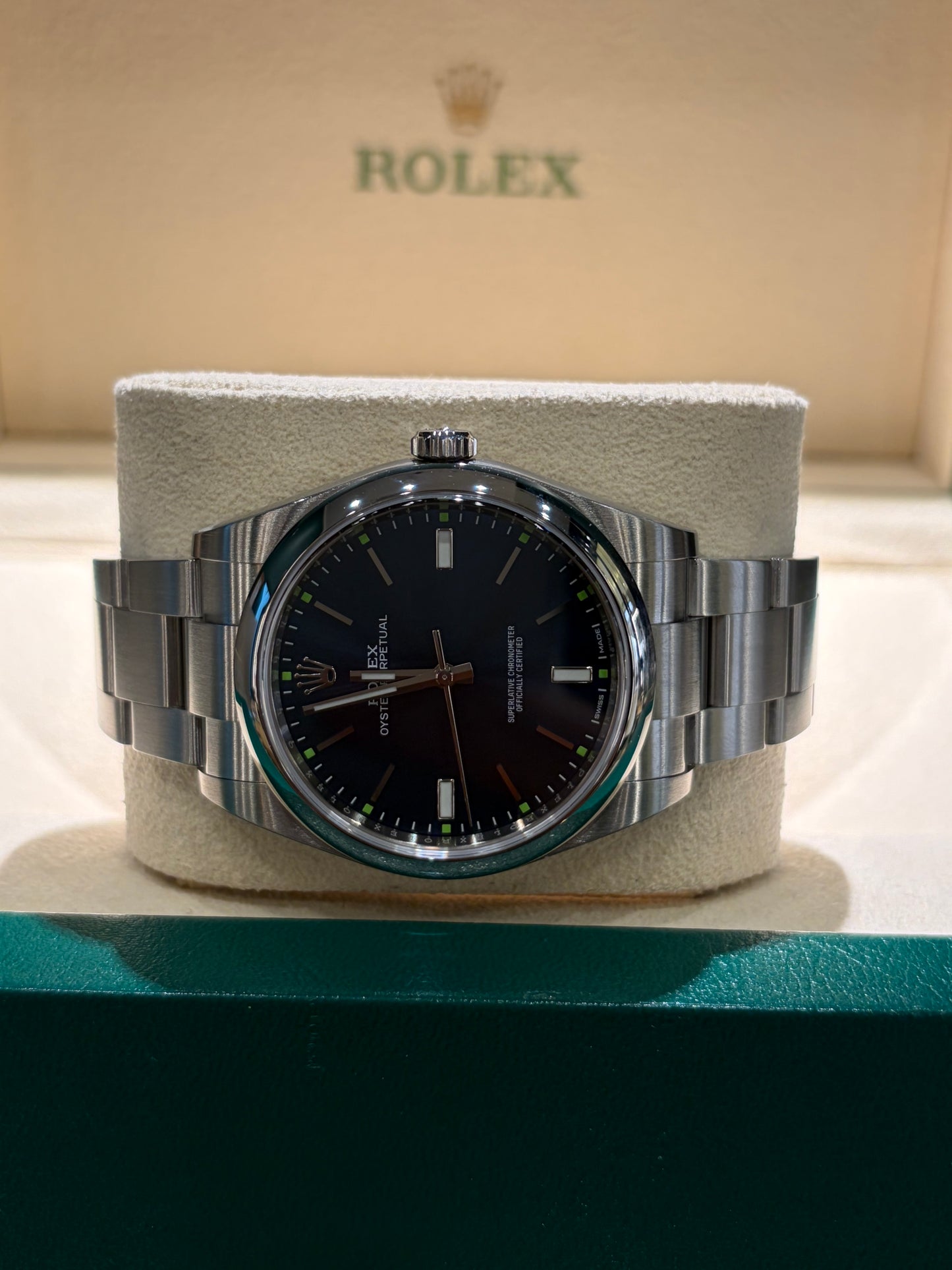 ROLEX OYSTER PERPETUAL BLU' DIAL 39mm NUOVO PELLICOLATO