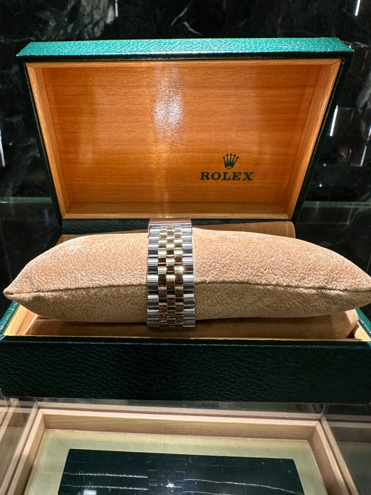 𝐑𝐎𝐋𝐄𝐗 𝐃𝐚𝐭𝐚𝐣𝐮𝐬𝐭 𝟑𝟔 16233 acciaio e oro Brill