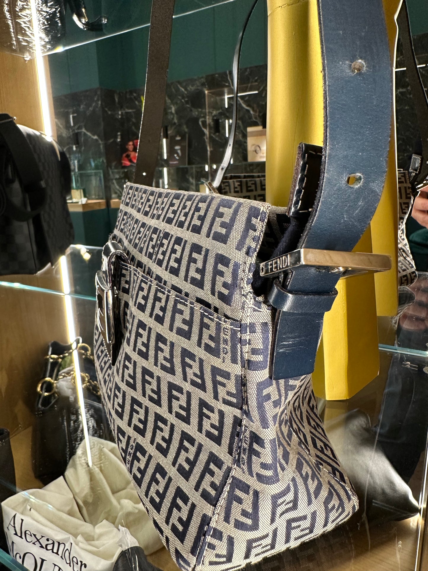 POCHE FENDI PELLE E TESSUTO BLU'