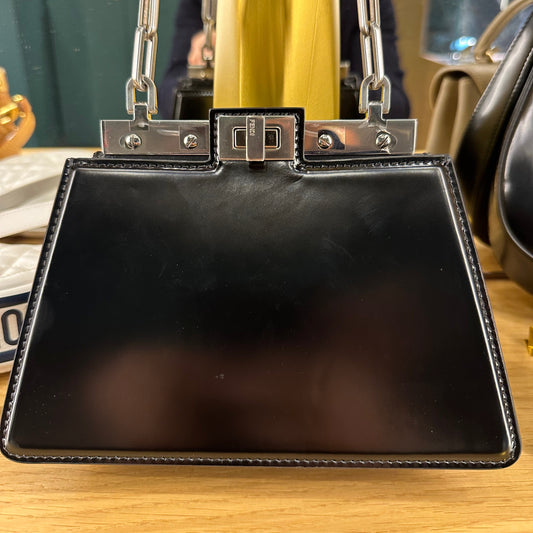 BORSA A SPALLA FENDI PEEKABOO NERO NUOVA